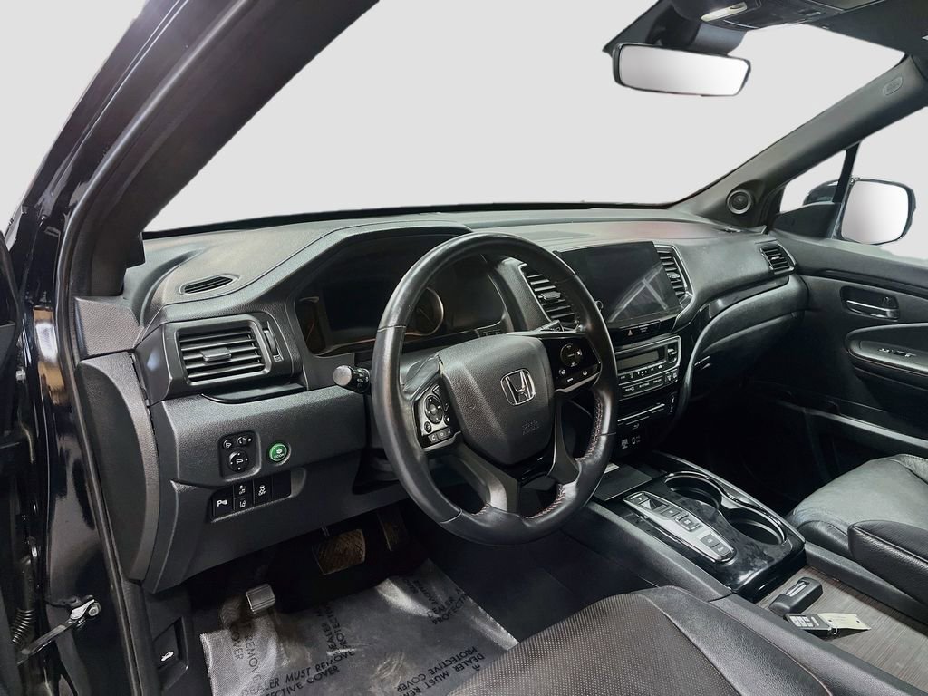 Used 2022 Honda Pilot Black Edition image 9