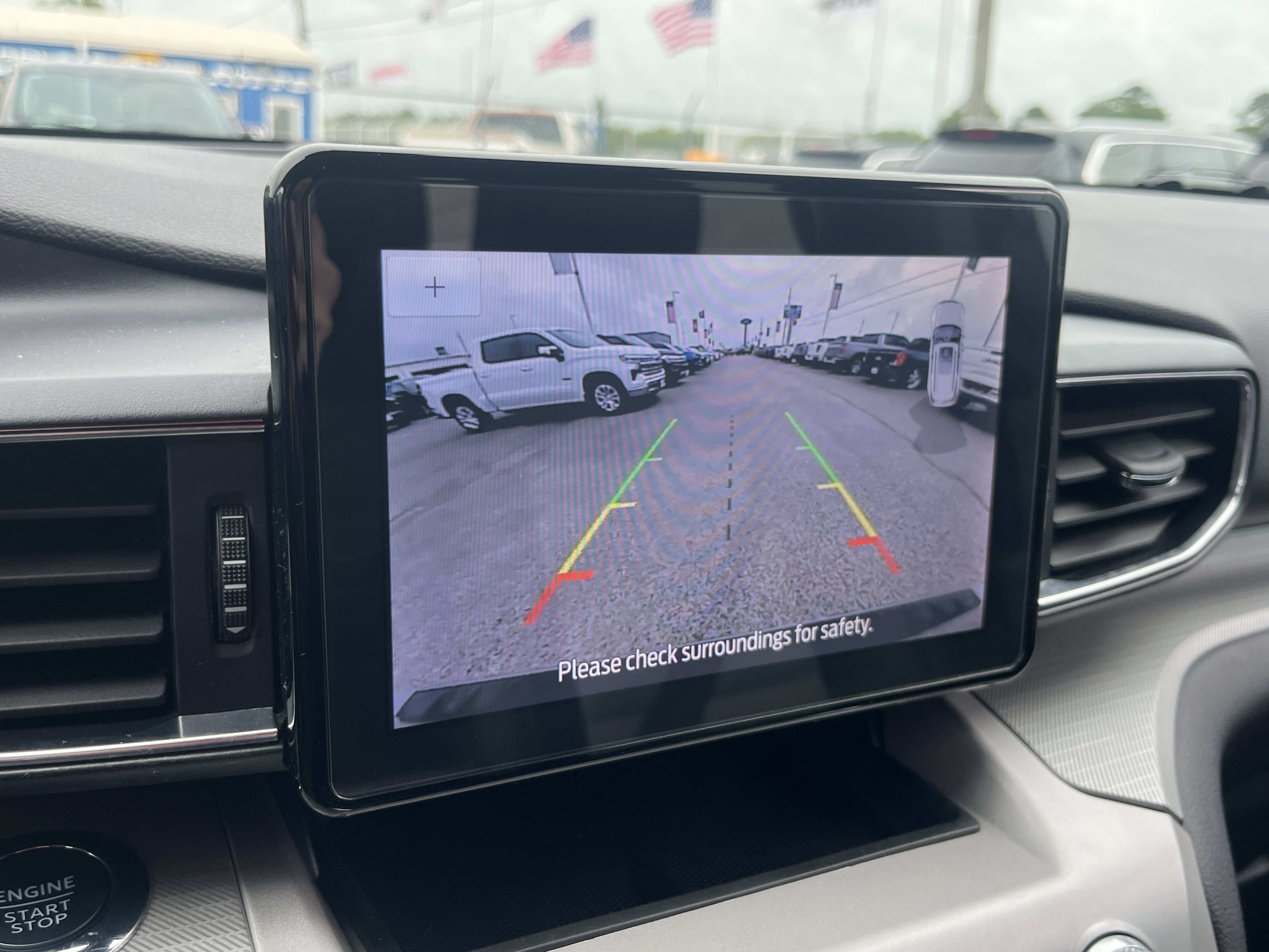 Used 2023 Ford Explorer XLT w/ Equipment Group 202A RWD image 25