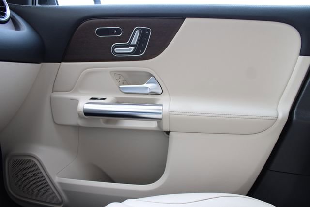 Used 2021 Mercedes-Benz GLA 250 4MATIC image 19