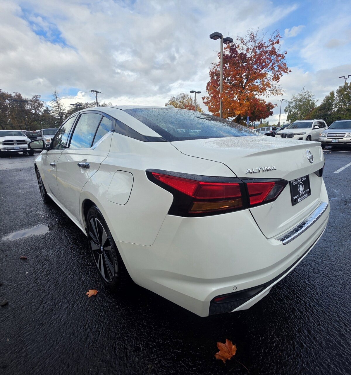Used 2019 Nissan Altima 2.5 SV FWD image 10