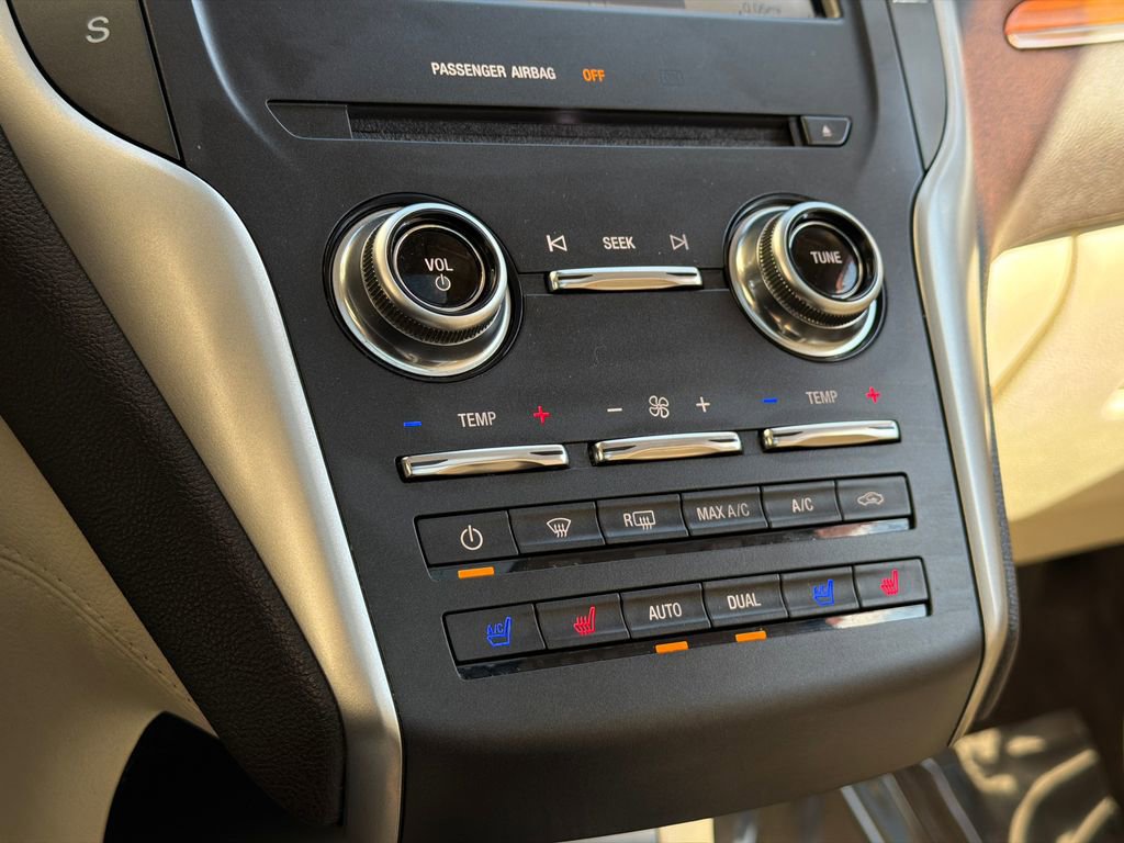 Used 2016 Lincoln MKC Reserve image 28