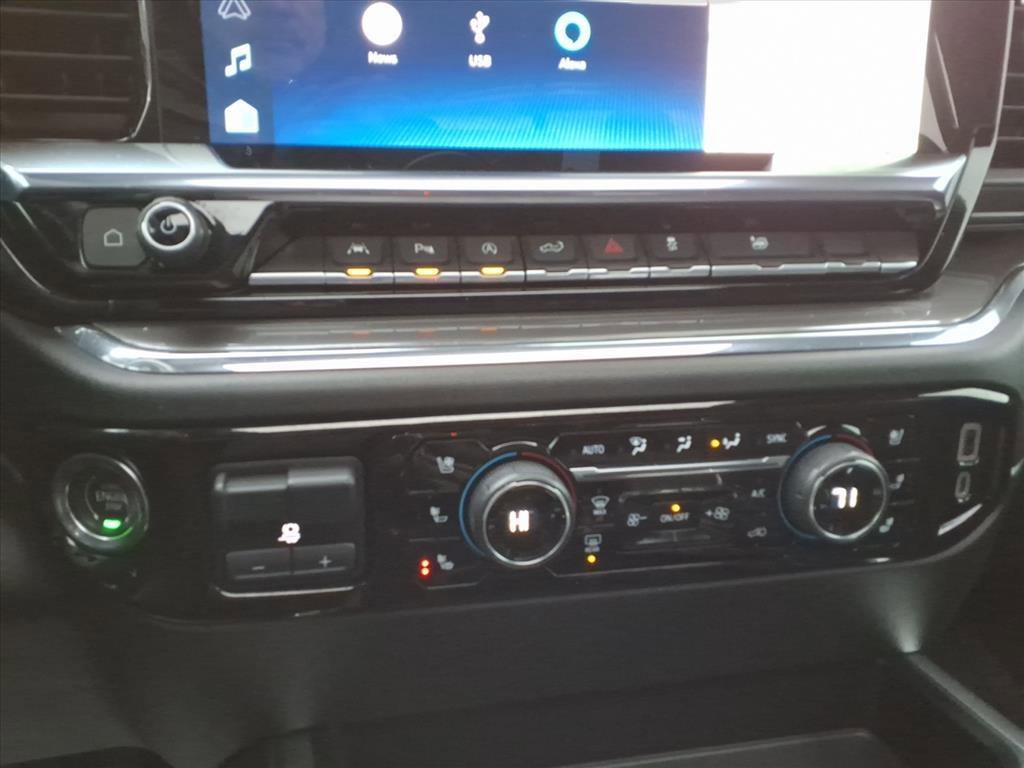 Certified 2024 Chevrolet Silverado 1500 High Country w/ High Country Premium Package image 23