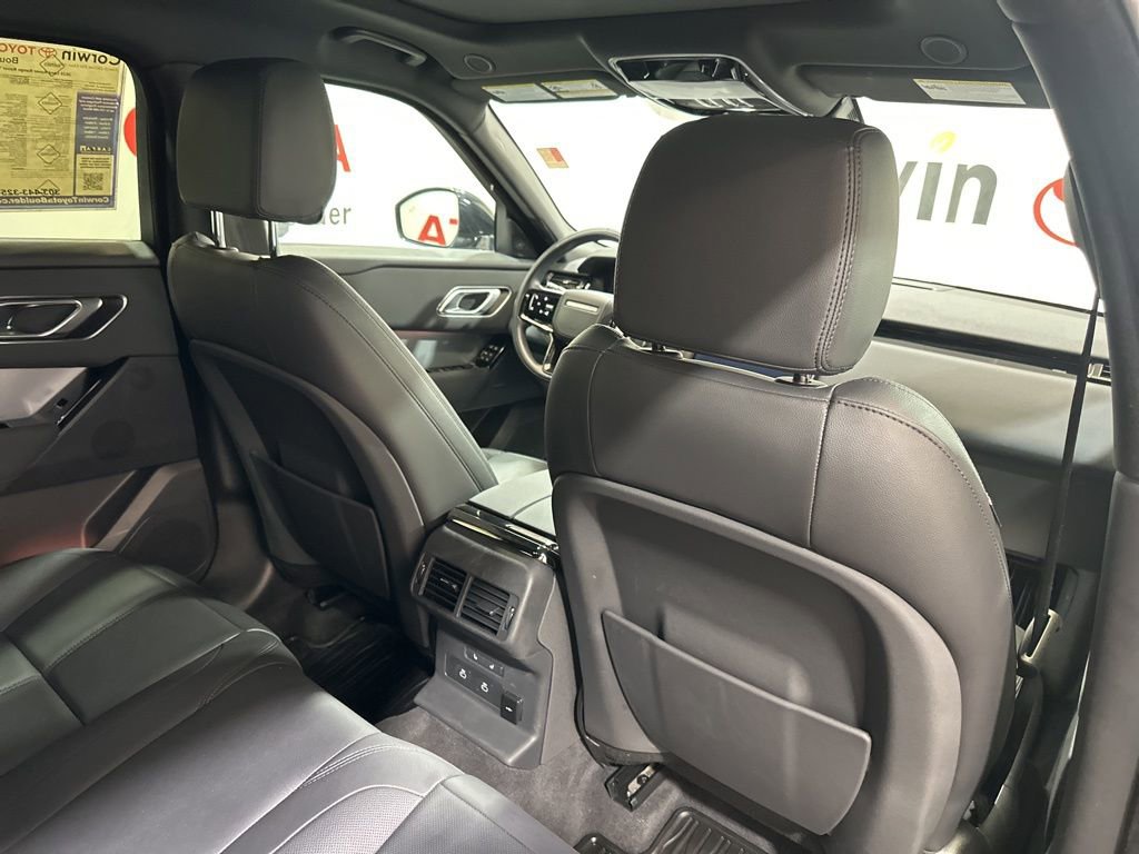 Used 2025 Land Rover Range Rover Velar S image 16