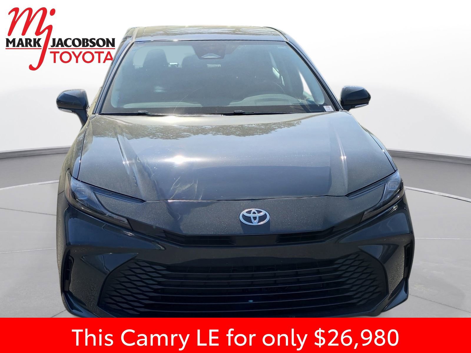 Used 2025 Toyota Camry LE w/ Convenience Package image 3