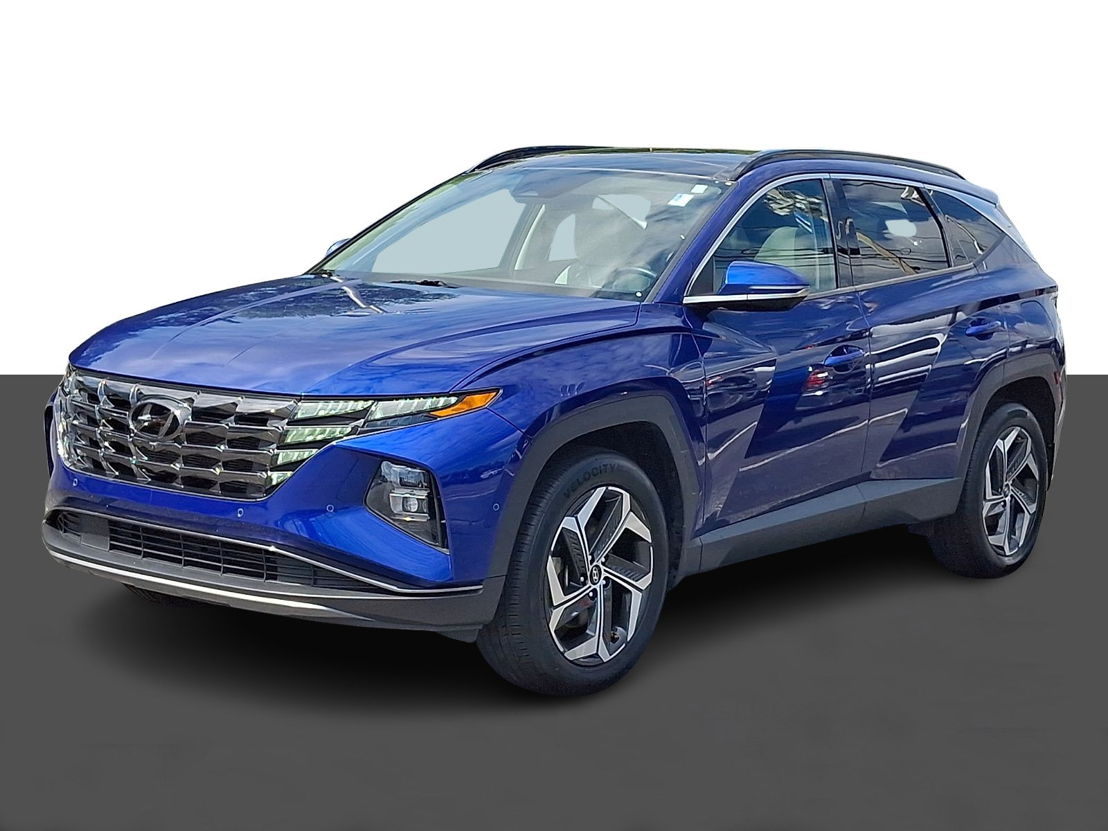 Used 2022 Hyundai Tucson Limited w/ Winter Package AWD/4WD image 3