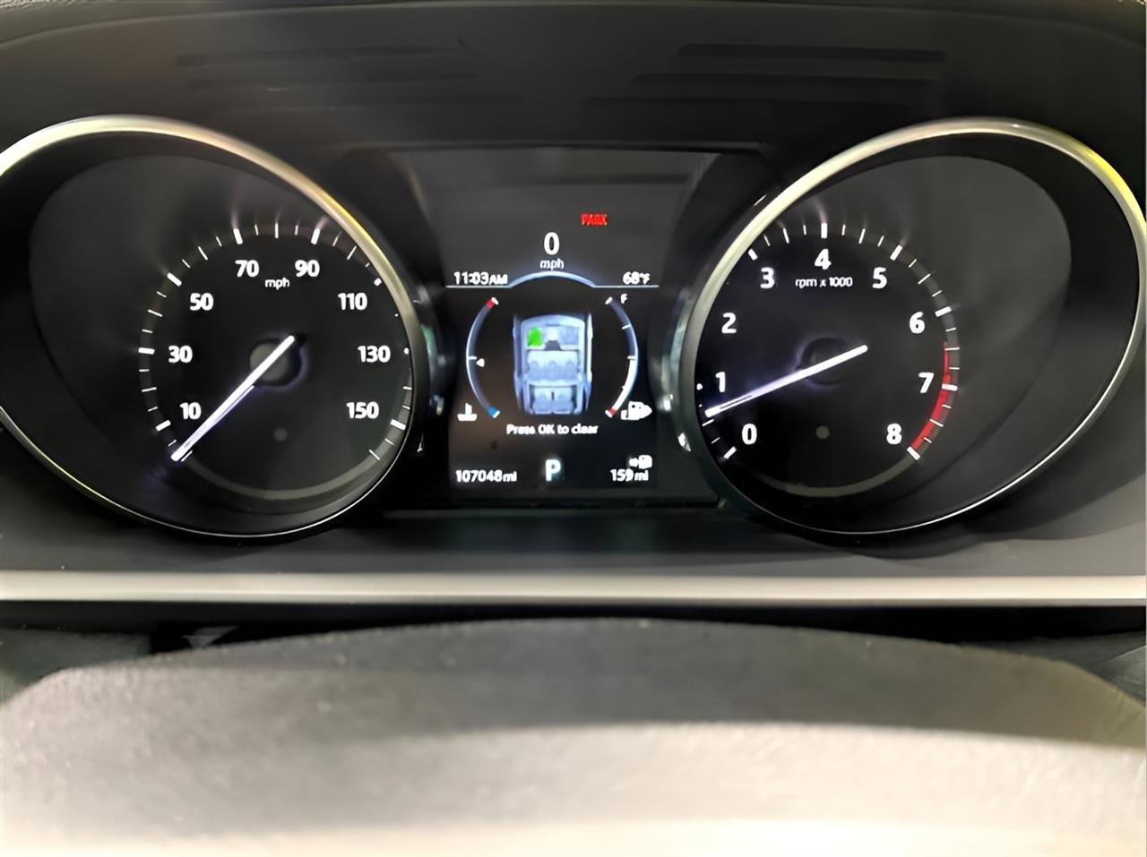 Used 2017 Land Rover Discovery SE AWD/4WD image 12