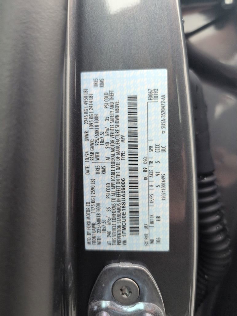 Used 2025 Ford Escape Base image 49