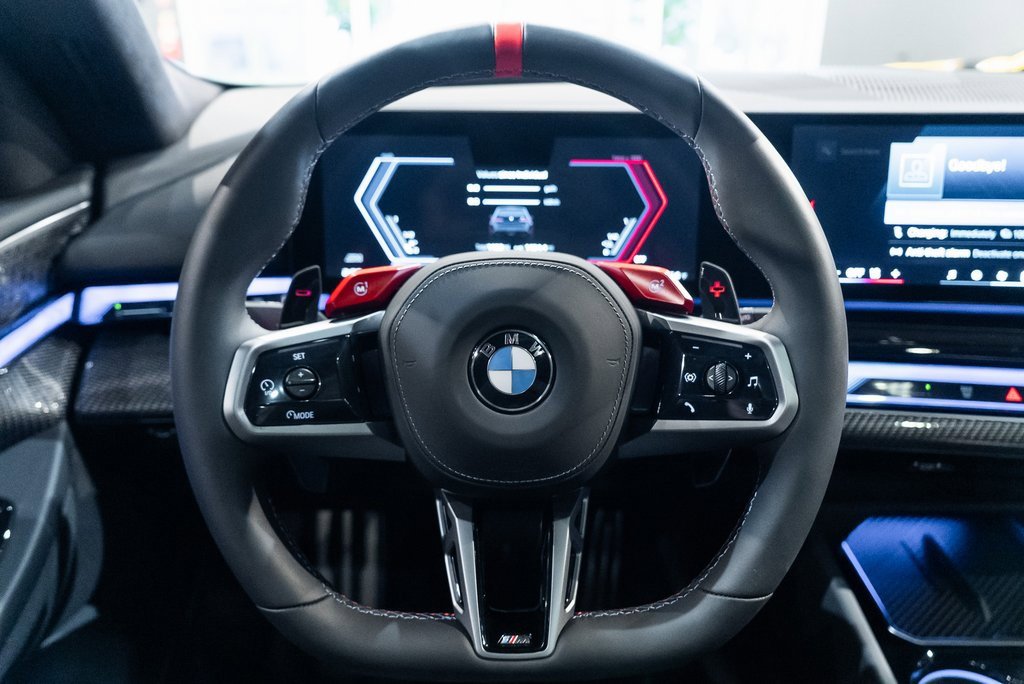 Used 2025 BMW M5 Touring image 5