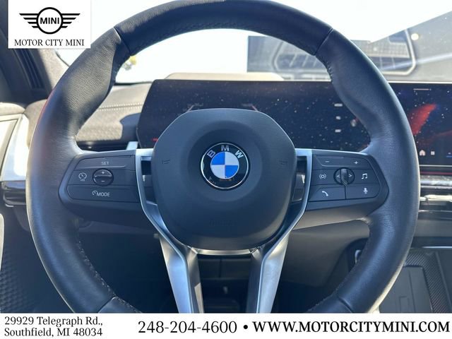 Used 2025 BMW X2 xDrive28i image 25