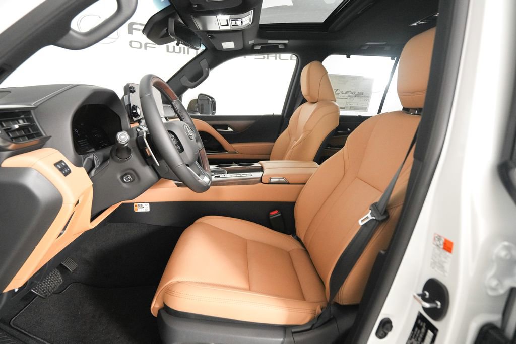 New 2026 Lexus LX 700h Luxury image 8