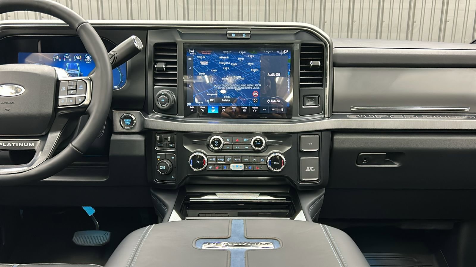 Used 2025 Ford F450 Platinum w/ FX4 Off-Road Package image 24