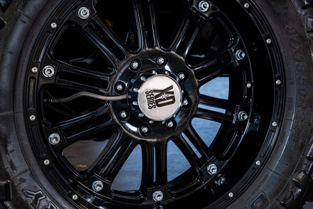 Used 2002 HUMMER H1 4-Door Wagon image 10