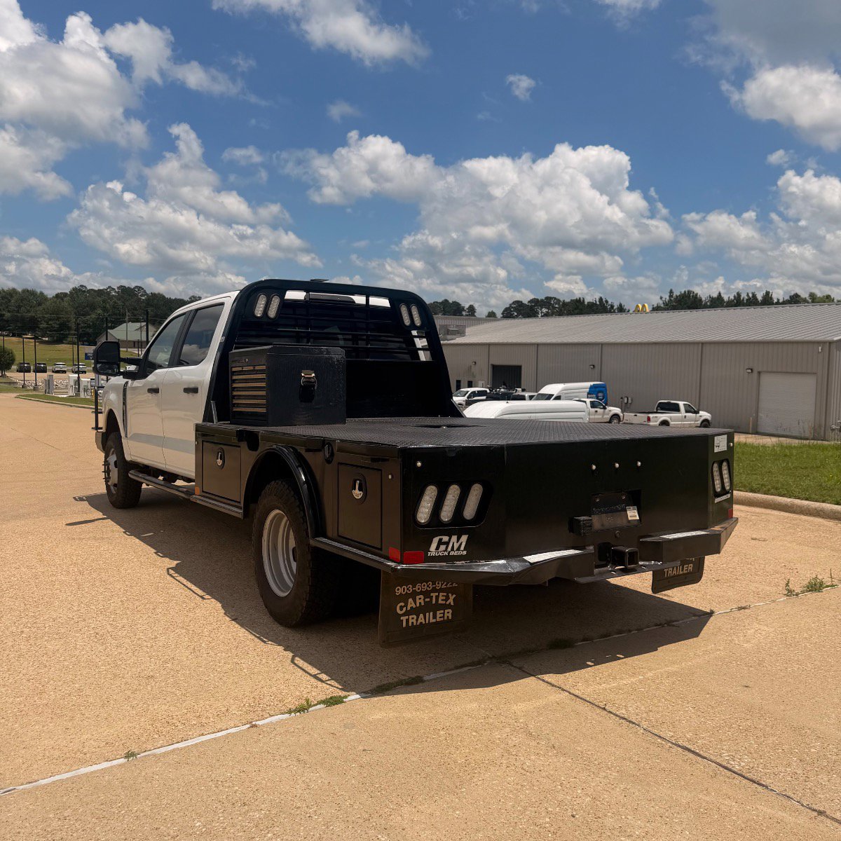 Used 2023 Ford F350 XL w/ XL Chrome Package AWD/4WD image 7