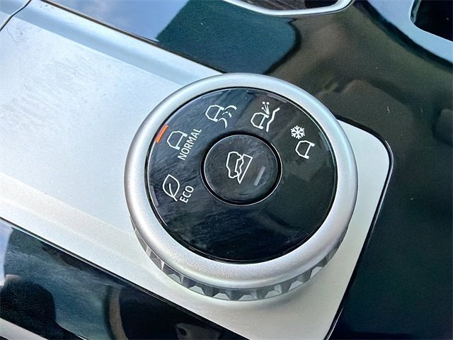 Used 2025 Mitsubishi Outlander SEL image 31