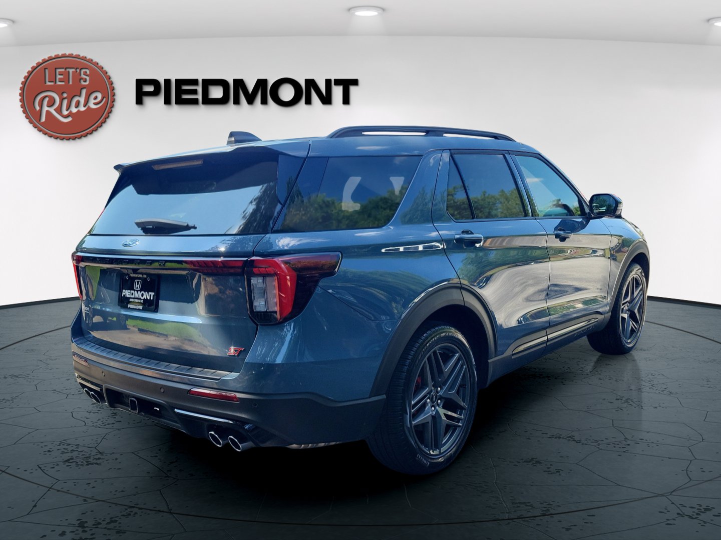 Used 2026 Ford Explorer ST w/ Sun And Sound Package AWD/4WD image 5