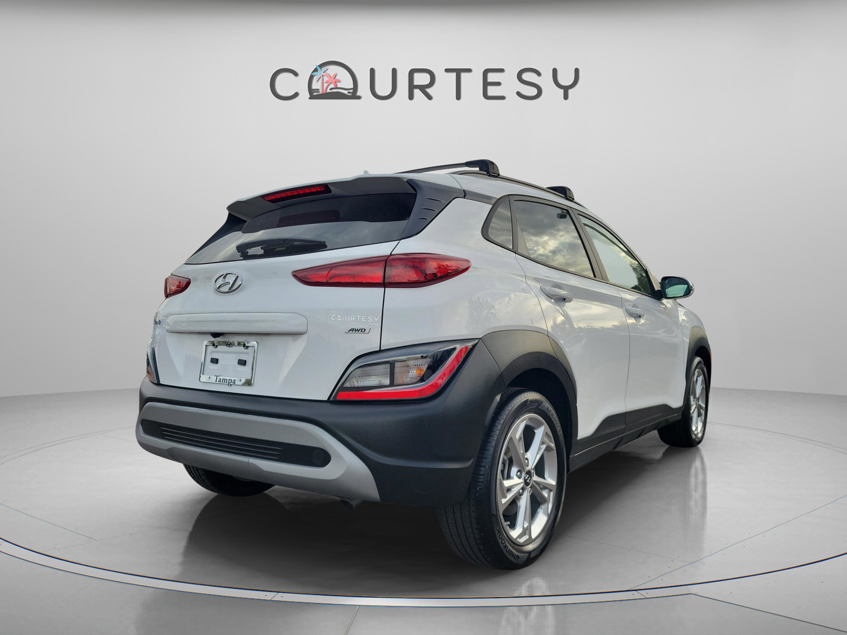 Certified 2023 Hyundai Kona SEL w/ Convenience Package image 4