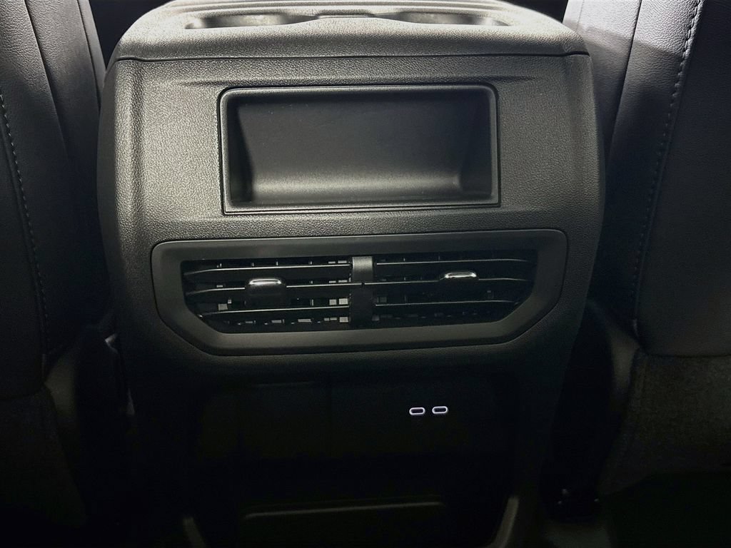 Certified 2026 Chevrolet Silverado EV W/T AWD/4WD image 27