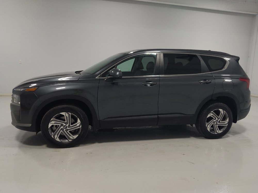 Used 2023 Hyundai Santa Fe SE AWD/4WD image 2