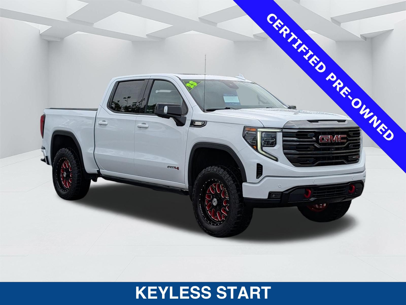 Used 2023 GMC Sierra 1500 AT4 w/ Technology Package AWD/4WD video 3