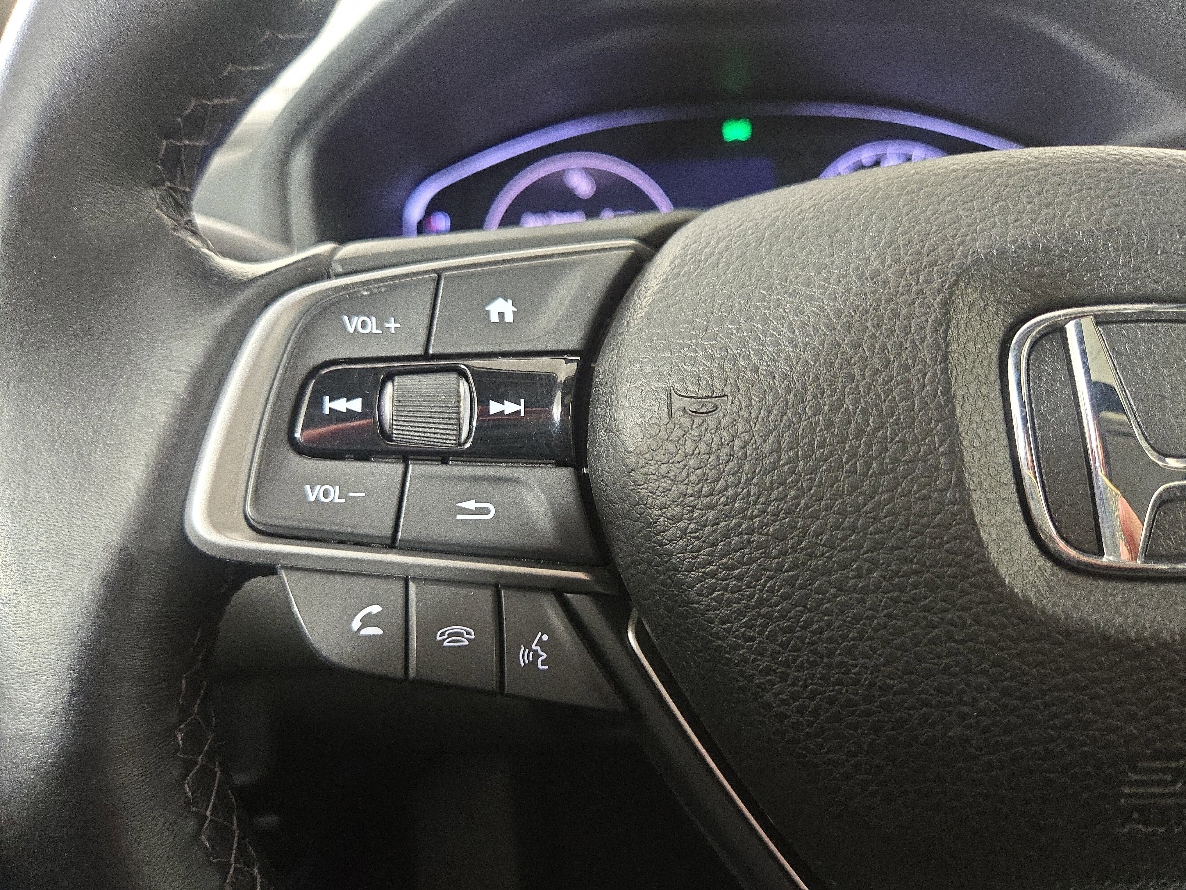 Used 2018 Honda Accord EX-L image 15