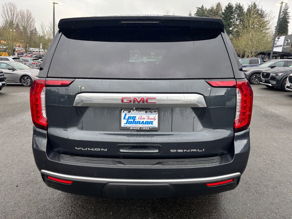 Used 2022 GMC Yukon XL Denali image 6
