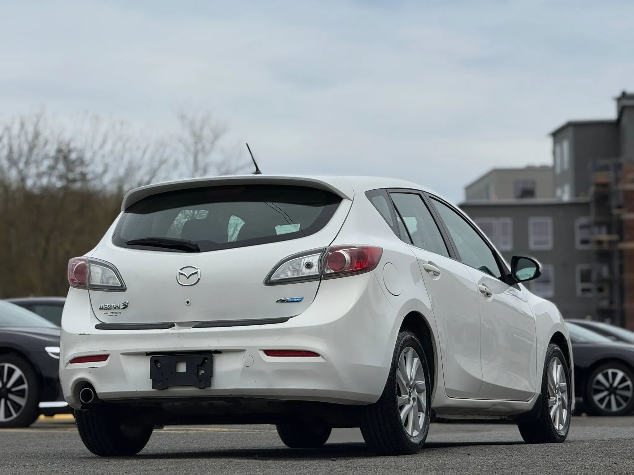 Used 2013 MAZDA MAZDA3 i Touring FWD image 5