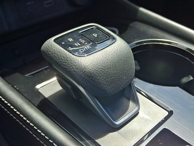 Used 2023 Nissan Rogue Platinum AWD/4WD image 16