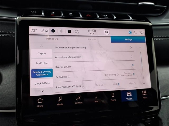 New 2025 Jeep Grand Cherokee Limited image 8