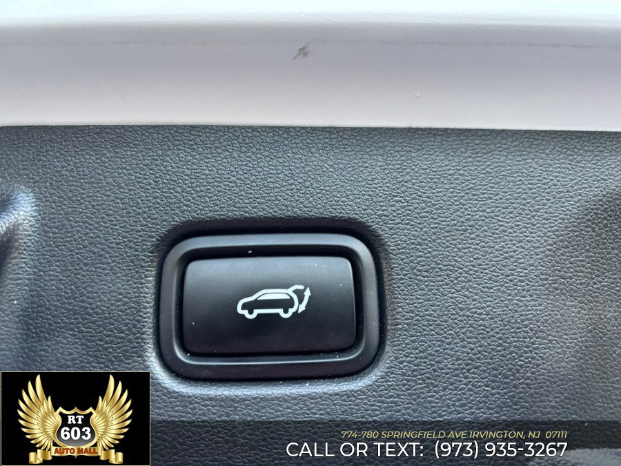 Used 2025 Hyundai Tucson SEL AWD/4WD image 8