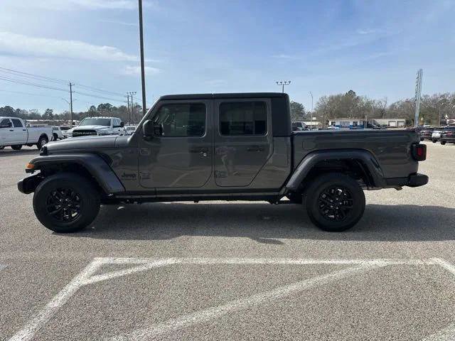 Certified 2022 Jeep Gladiator Sport image 4