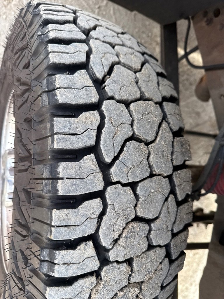 Used 2003 Ford F250 XL image 7