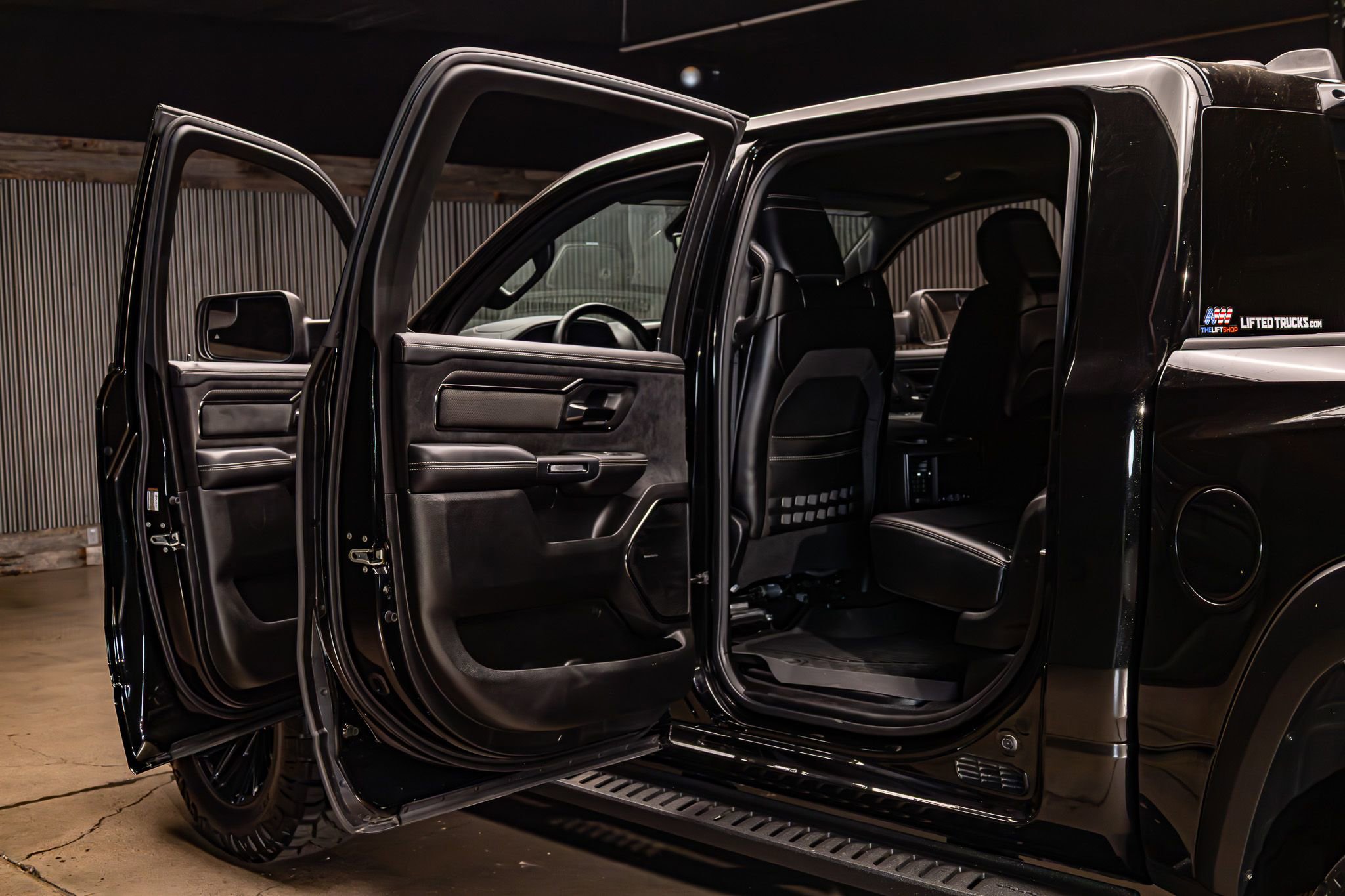 Used 2025 RAM 1500 RHO w/ RHO Level 1 Equipment Group image 28