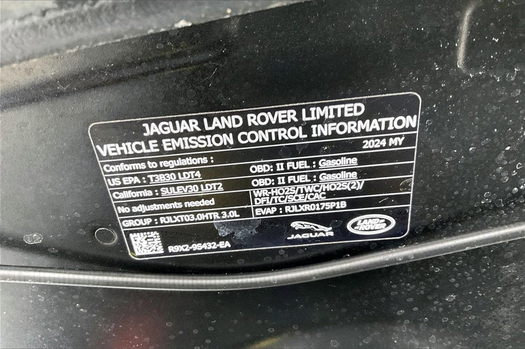 Used 2024 Land Rover Range Rover Sport SE image 31