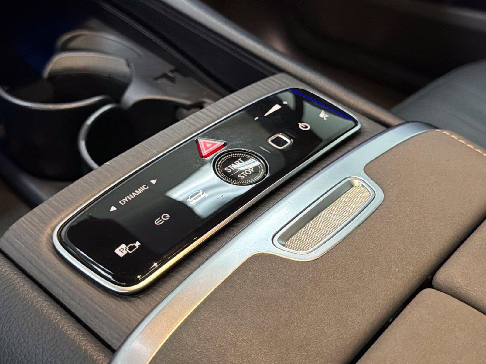 Certified 2023 Mercedes-Benz EQS 580 4MATIC SUV image 32