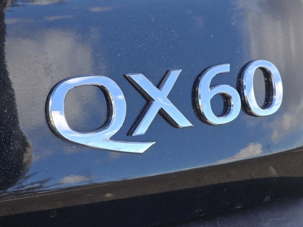 Certified 2025 INFINITI QX60 Pure image 12