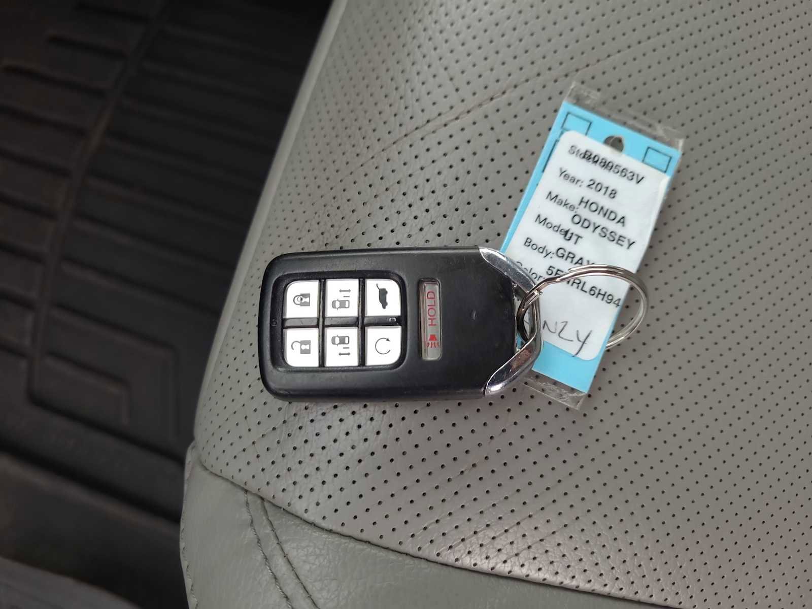 Used 2018 Honda Odyssey Elite image 28