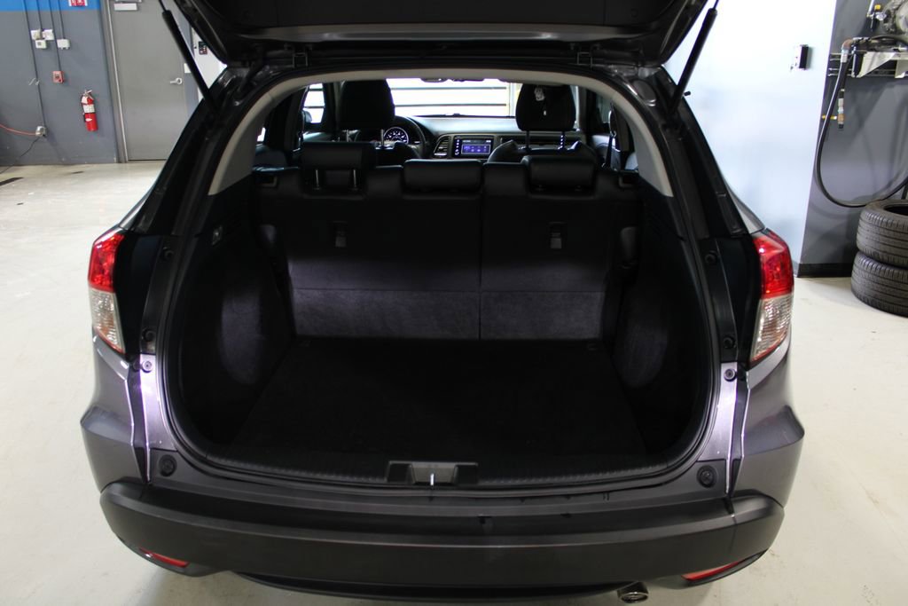 Used 2022 Honda HR-V EX-L image 46