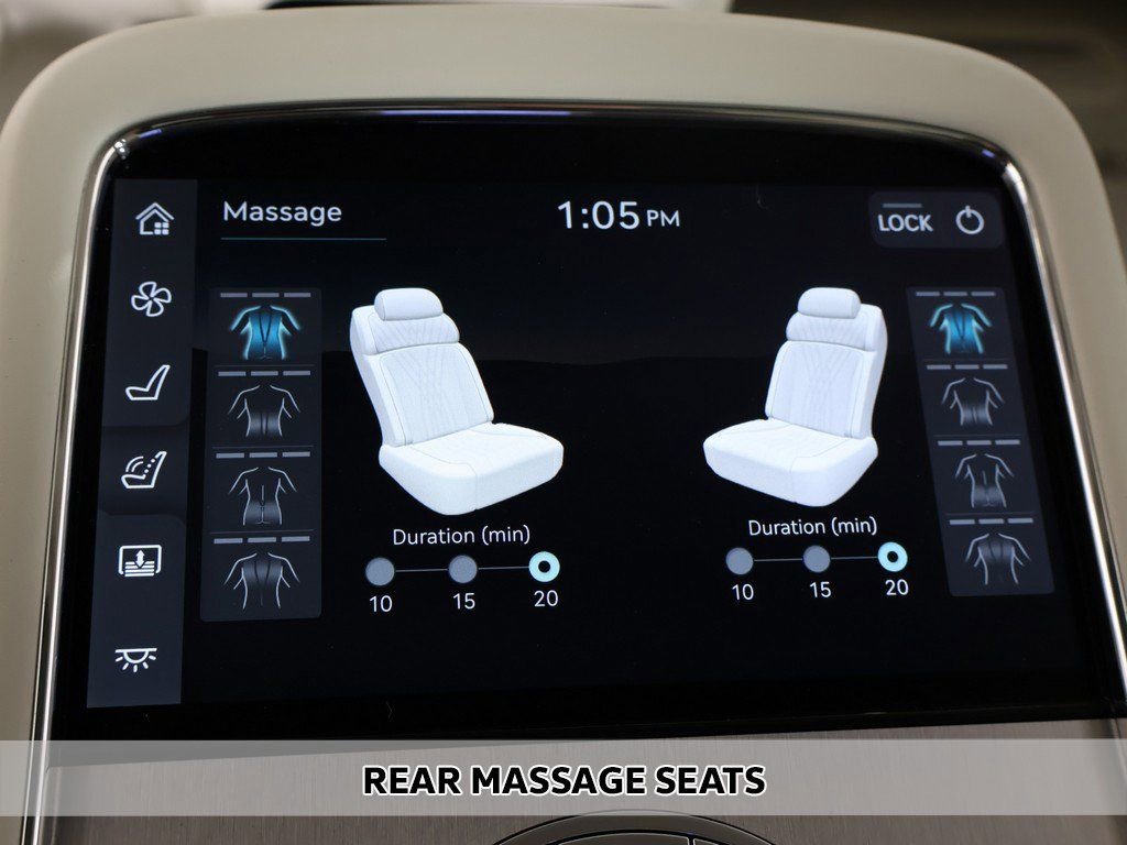 Used 2025 Genesis G90 3.5T image 11