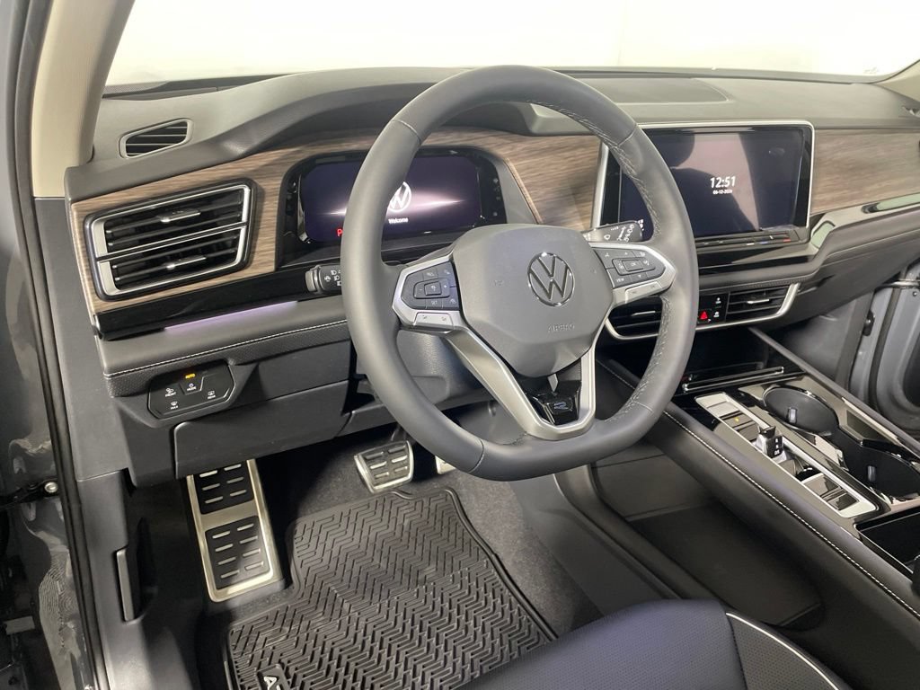 New 2026 Volkswagen Atlas SEL Premium R-Line AWD/4WD image 8