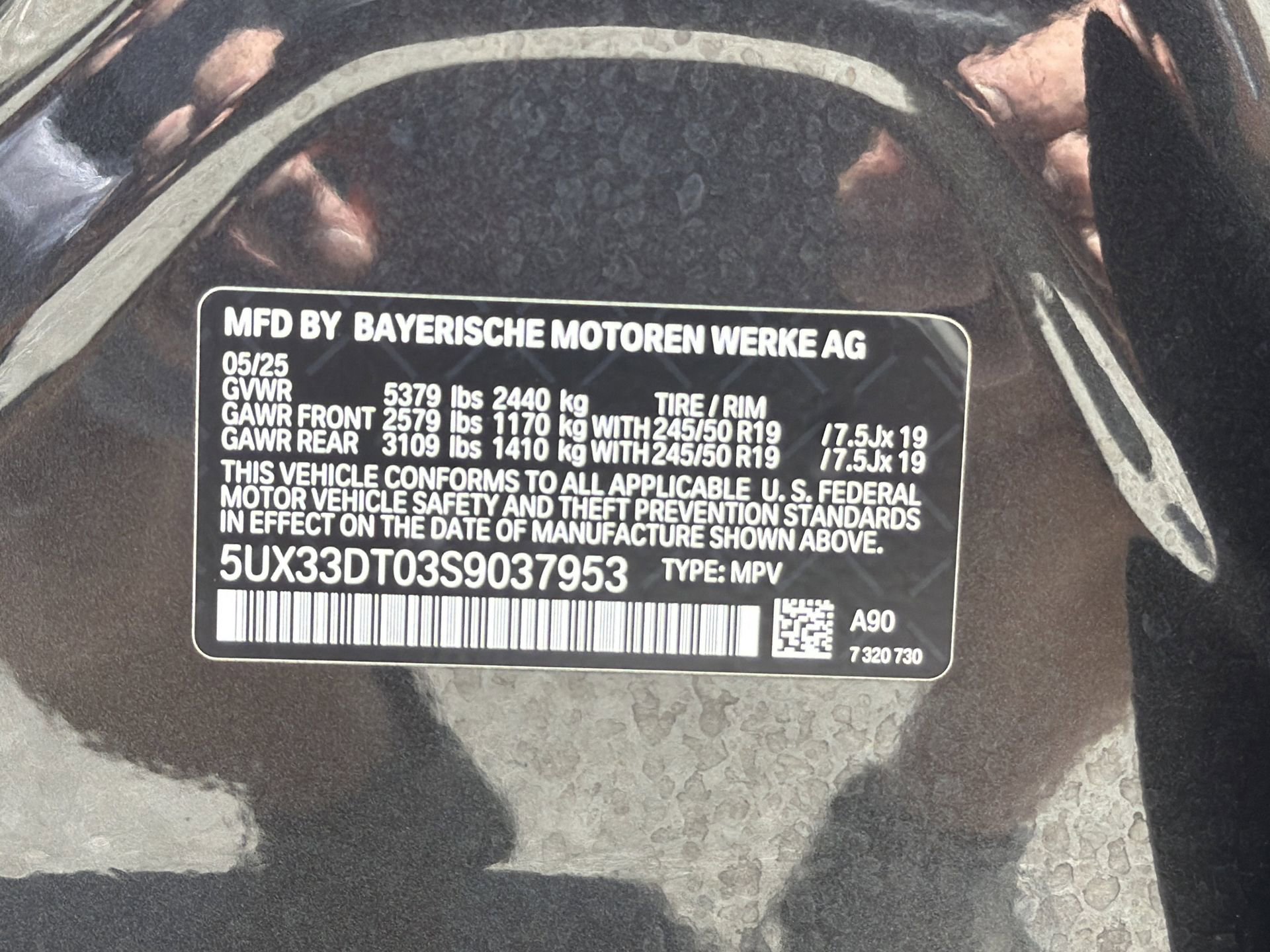 Certified 2025 BMW X4 xDrive30i w/ Premium Package image 36