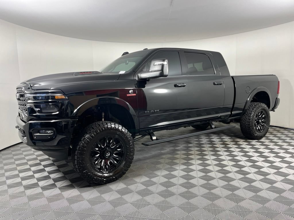 Used 2026 RAM 2500 Limited AWD/4WD image 4