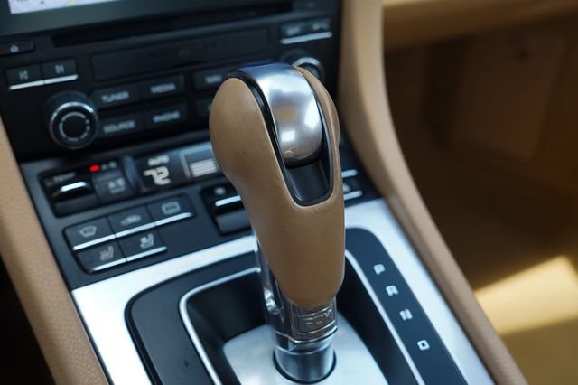 Used 2017 Porsche 911 Carrera image 32