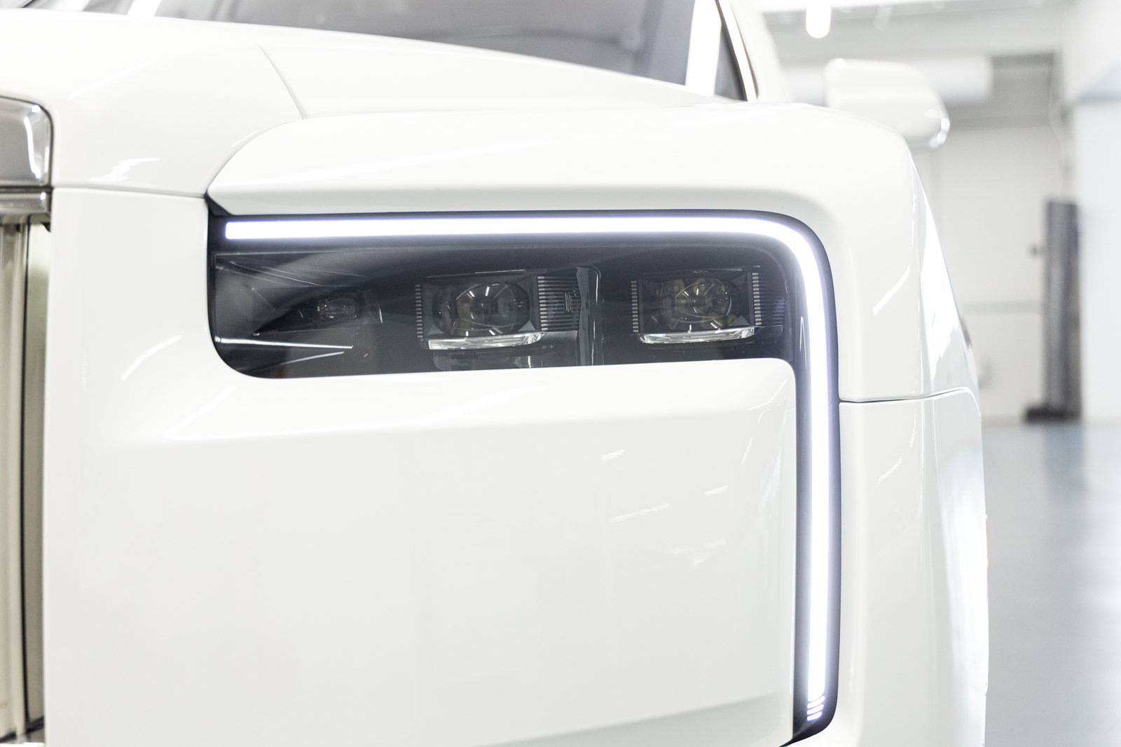 New 2026 Rolls-Royce Cullinan AWD/4WD image 16