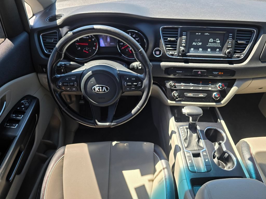 Used 2020 Kia Sedona EX FWD image 2