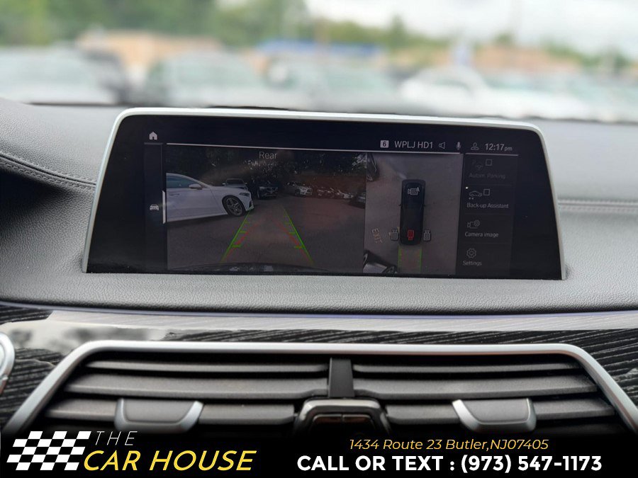 Used 2022 BMW 750Li xDrive AWD/4WD image 33