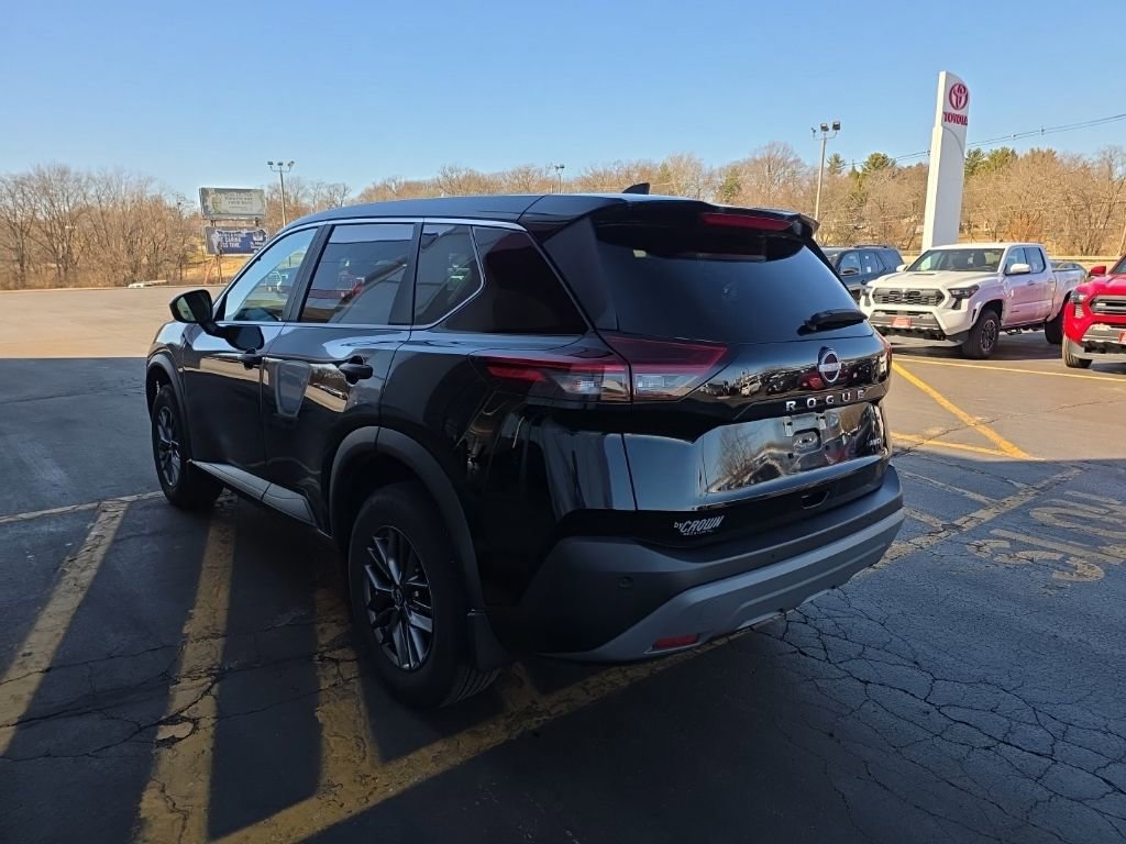 Certified 2023 Nissan Rogue S image 7