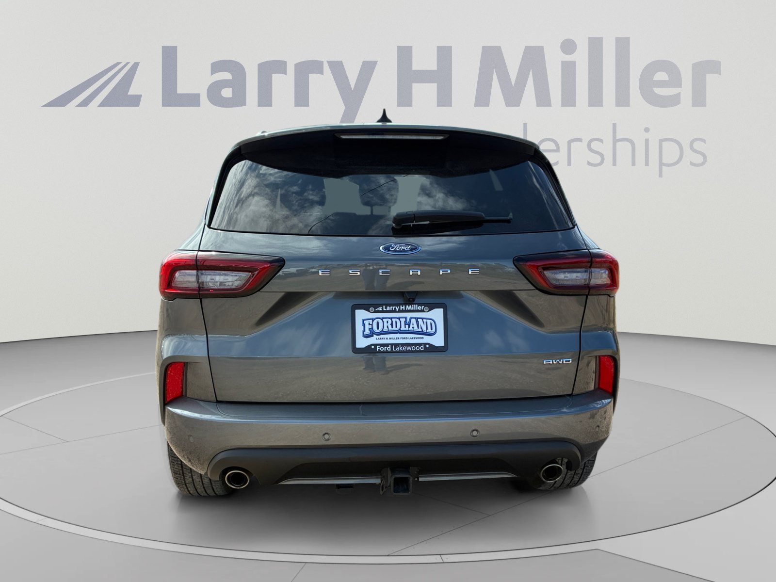 Used 2024 Ford Escape ST-Line Select w/ Tech Pack #2 AWD/4WD image 4