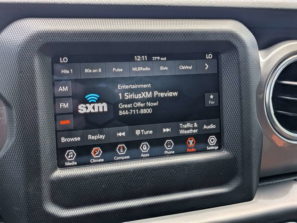 Used 2020 Jeep Gladiator Overland w/ Trailer Tow Package image 18