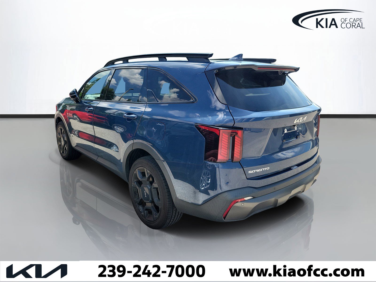 Certified 2024 Kia Sorento SX Prestige AWD/4WD image 3