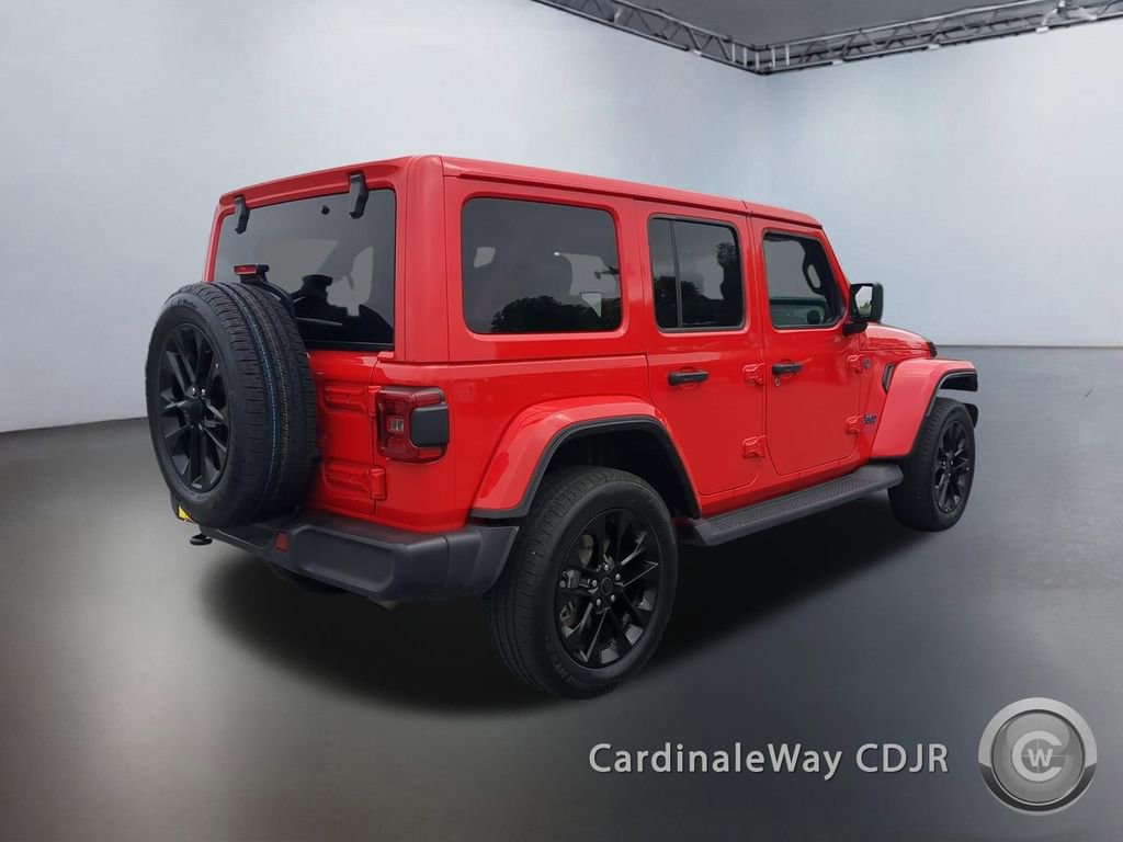 Used 2025 Jeep Wrangler Unlimited Sahara image 20